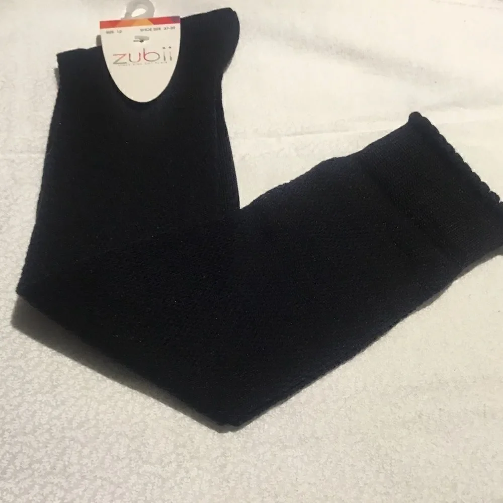 SALE. BUY 5/$10.   NWT Girls Knee Socks Sz 12 solid black